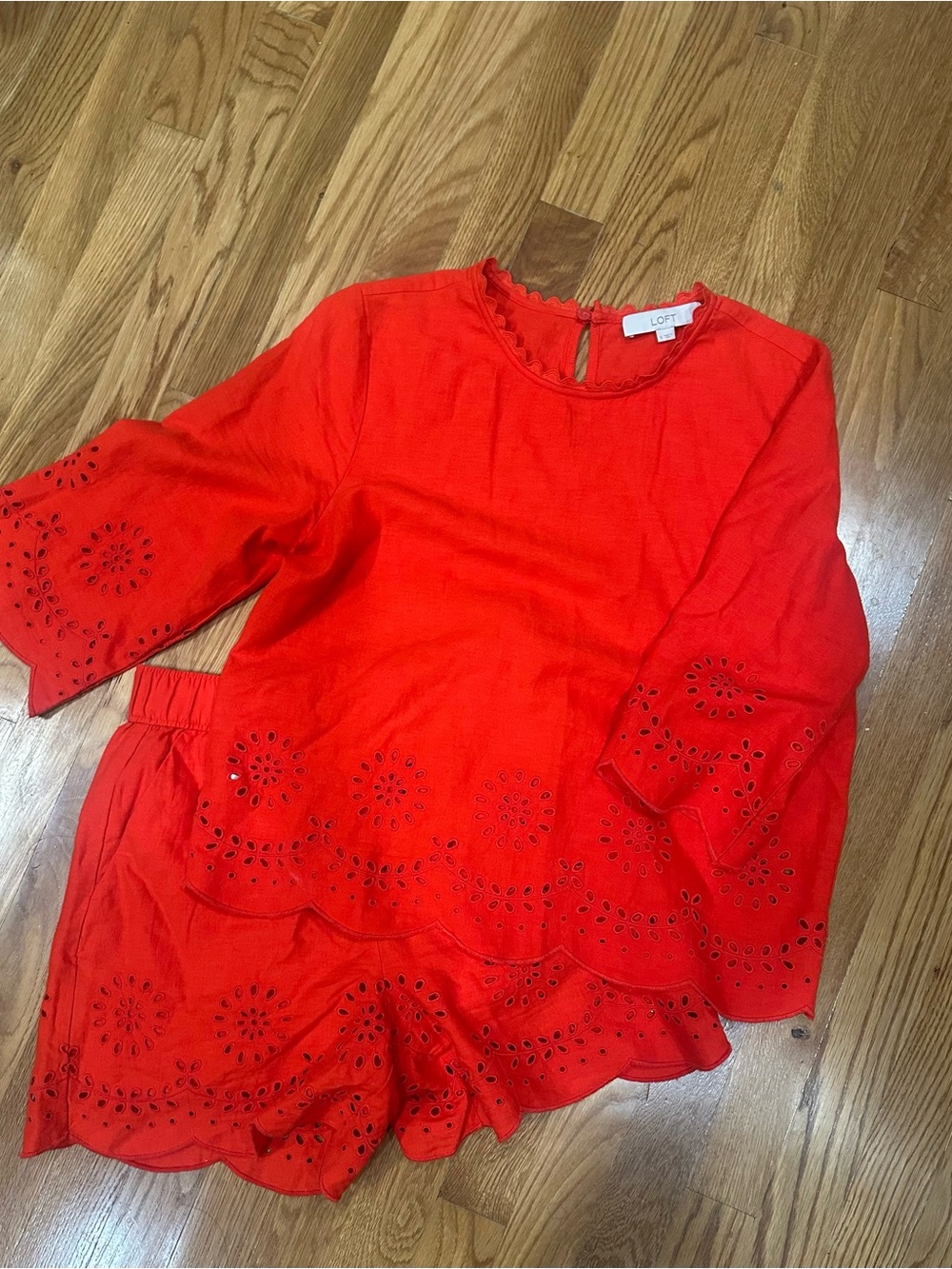 LOFT tomato red Eyelet Scallop Hem  Top and shorts